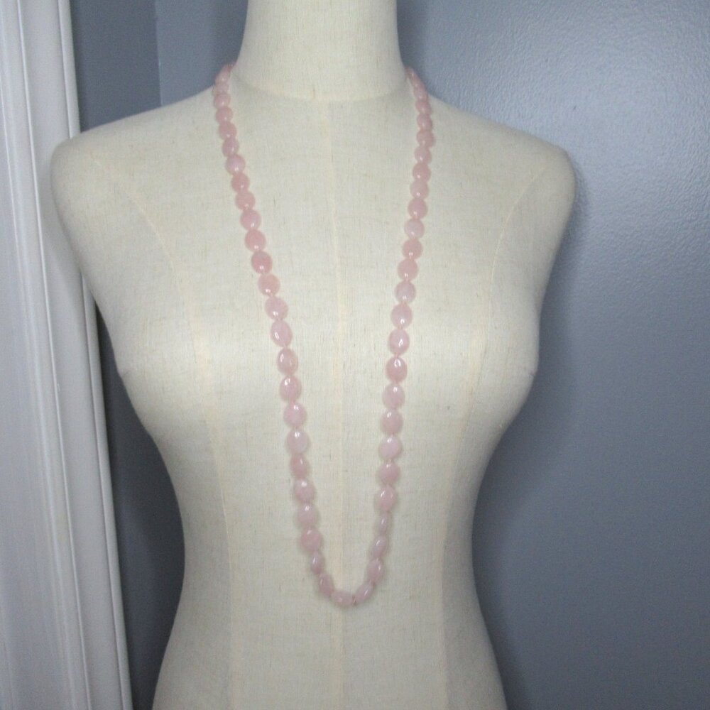 Rose Quartz oval bead necklace